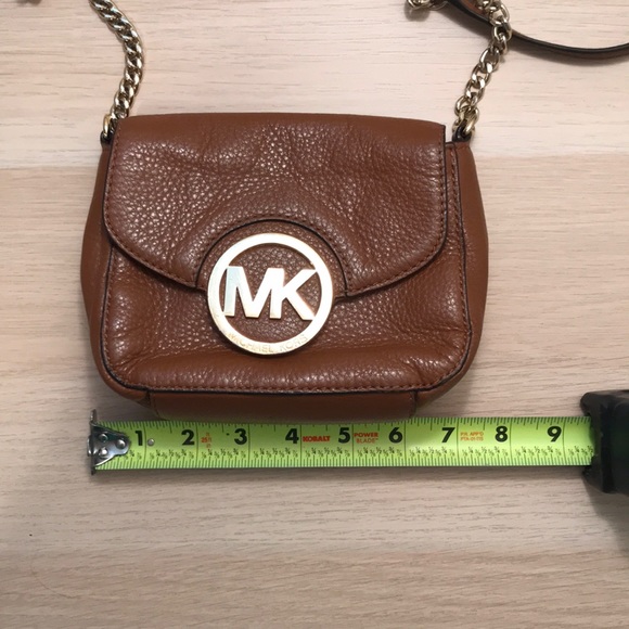 Michael Kors Crossbody Purse / Bag - Picture 2 of 8